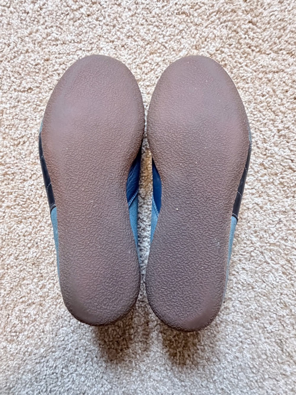 Puma Men’s Teal and Navy Suede Low-Top Sneakers - Picture 5 of 7